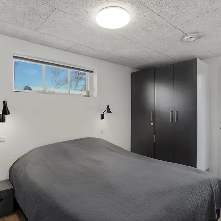 Stunning In With Kitchen *